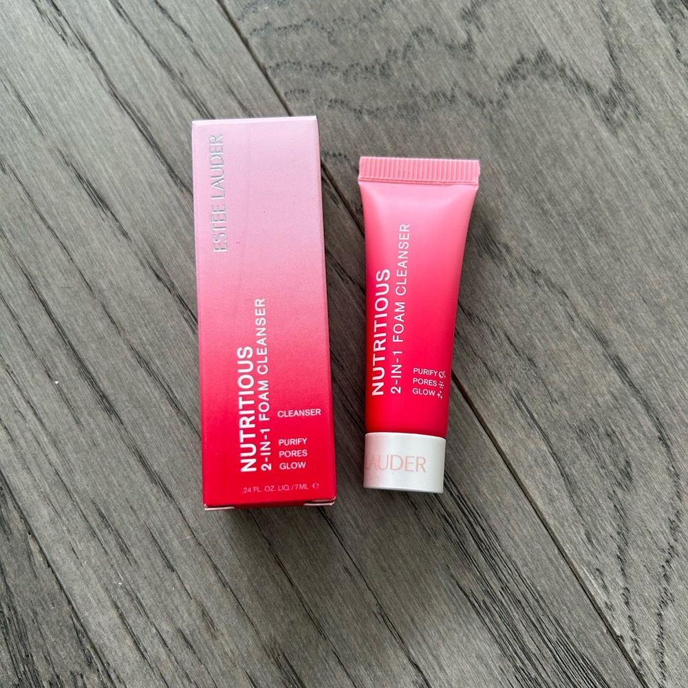 Estee Lauder Nutritious Foam Cleanser in Pink Packaging